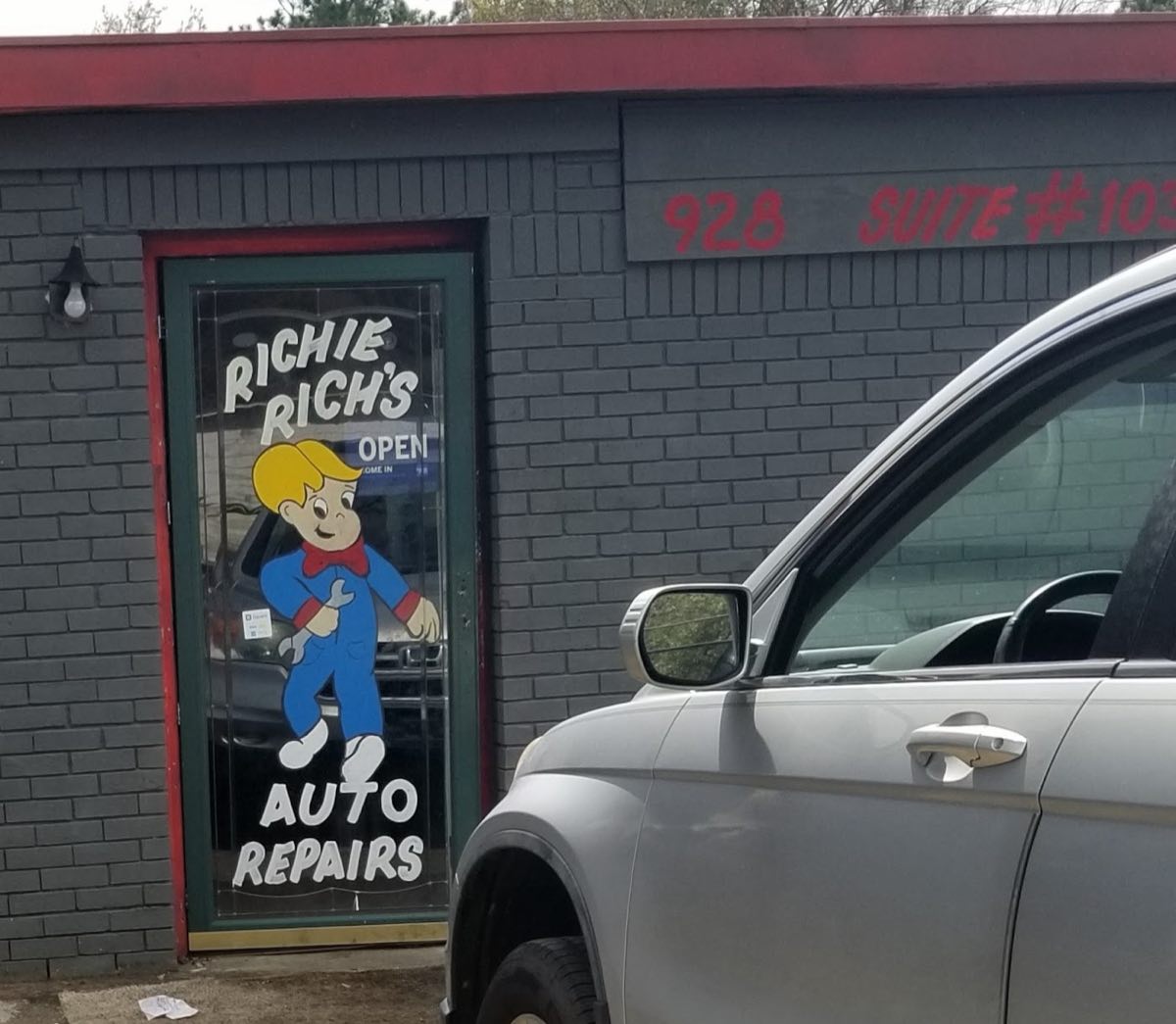 Richie Rich Auto repair shop in Albany, Georgia